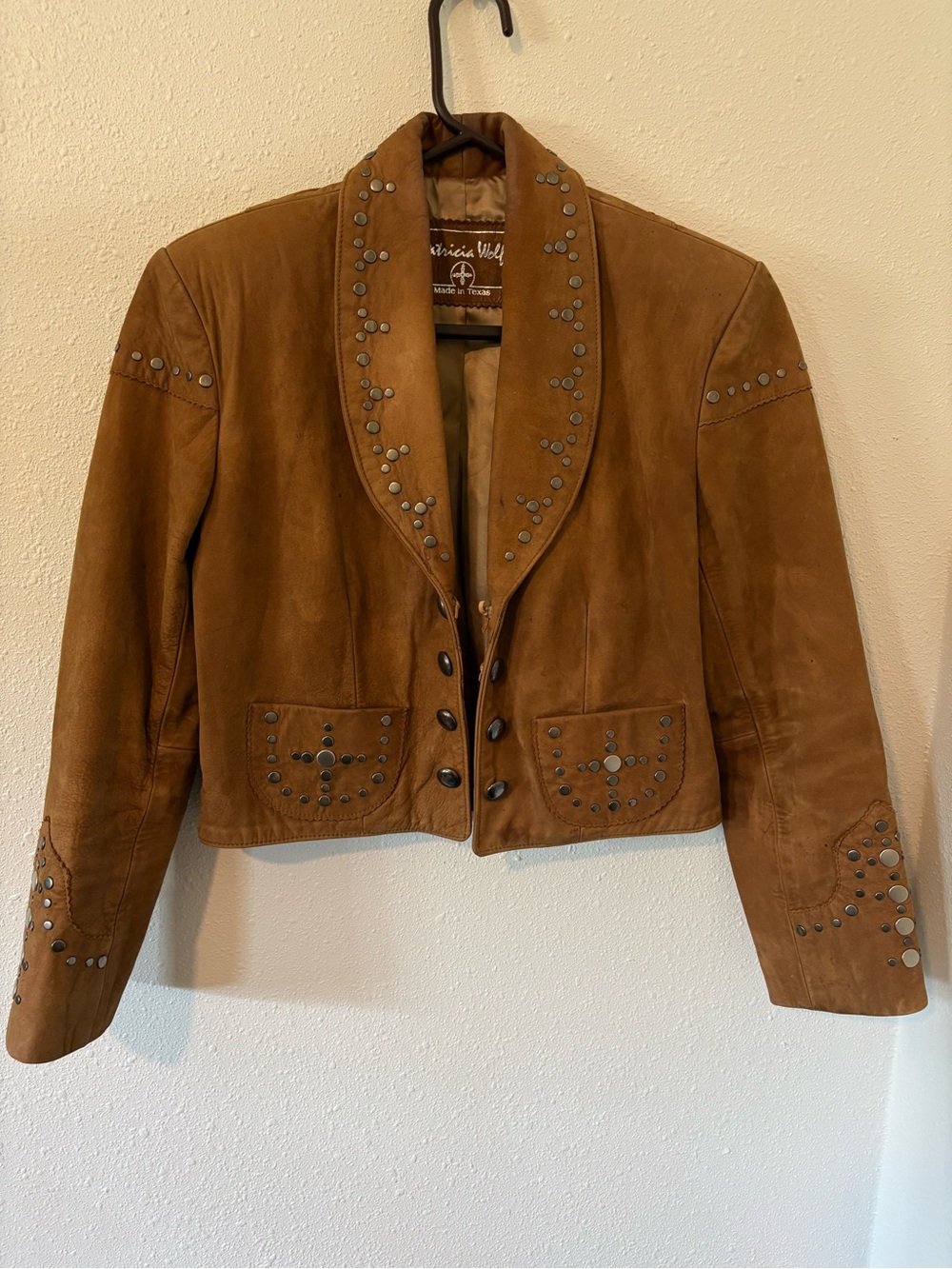 Patricia Wolf Cropped Studded Suede Jacket